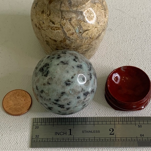 Kiwi Sesame Jasper Sphere Chakra Healing Crystal Ball Stone Orb W Stand 1.5" - Picture 6 of 7